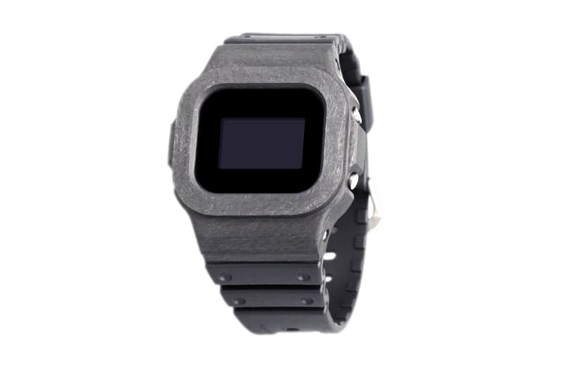 Demue 5600-Carbon g-shock release watches Japan Carbon silver 