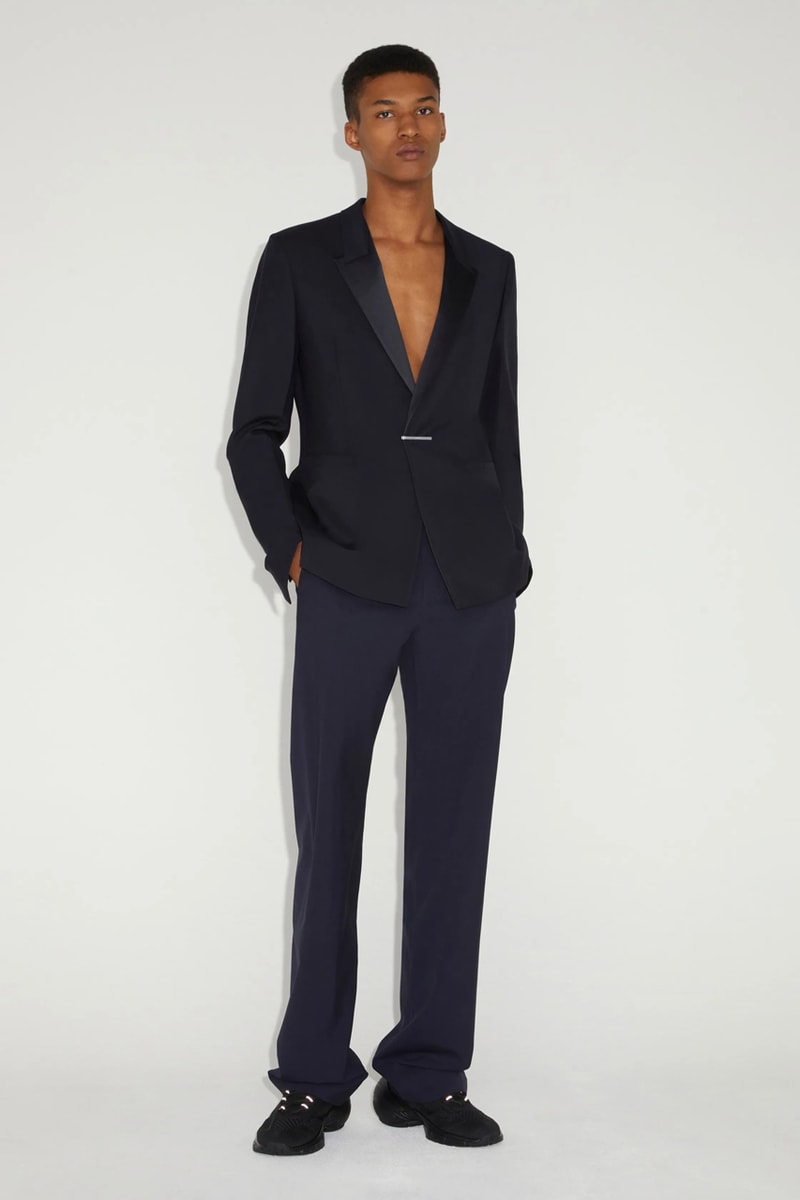 Givenchy Pre-Fall 2023 Menswear Collection Matthew M Williams Runway Lookbook Tailoring Streetwear Accessories Bags Sneakers