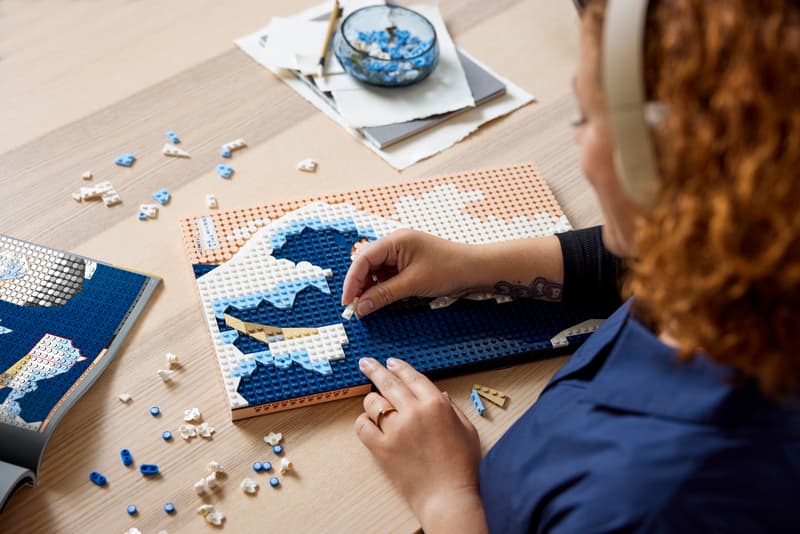 LEGO Art The Great Wave Hokusai Set 31208 Release Date info store list buying guide photos price 1810 pieces