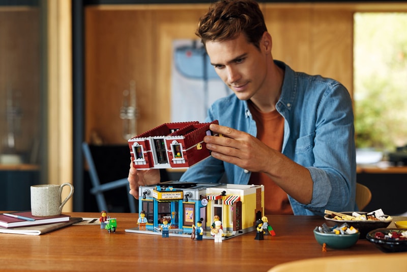 LEGO Jazz Club Modular Buildings Collection 10312 Release Date info store list price 2023 icons