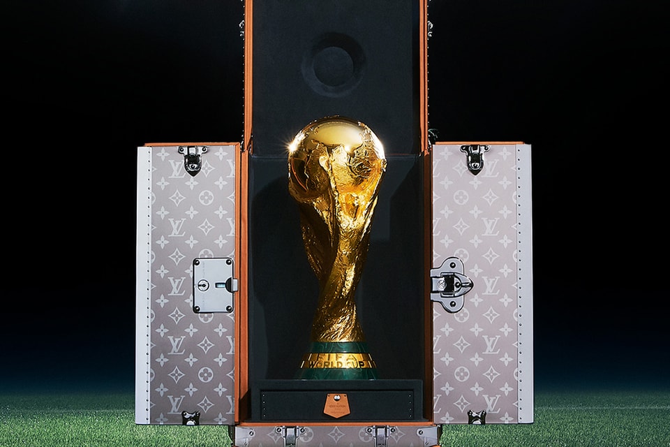 The World Cup in its keeper 🏆 — @louisvuitton And may the best team wins  🇦🇷-🇫🇷 @fifaworldcup @fifa . . #worldcup2022 #fifaworldcup2022…