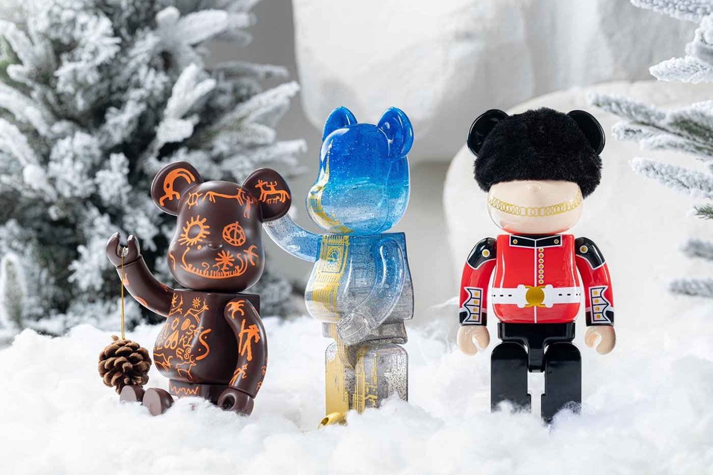 medicom toy bearbrick christmas series moose knuckles big ben queens guard release info date price