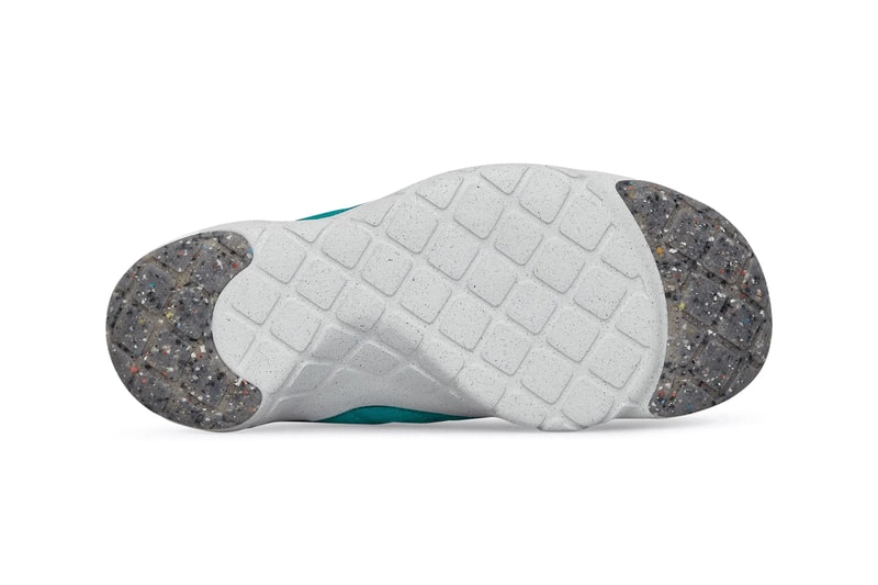 Nike ACG Air Moc 3.5 Green Sneaker Traction Trail Shoe Stretchy Heel Quilted Upper Swoosh Made on Earth Sneaker Footwear Trainer