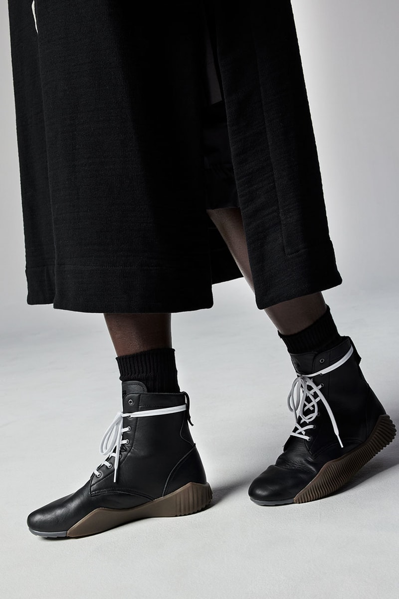 Onitsuka Tiger AW22 Champions '80s Japanese Style Codes