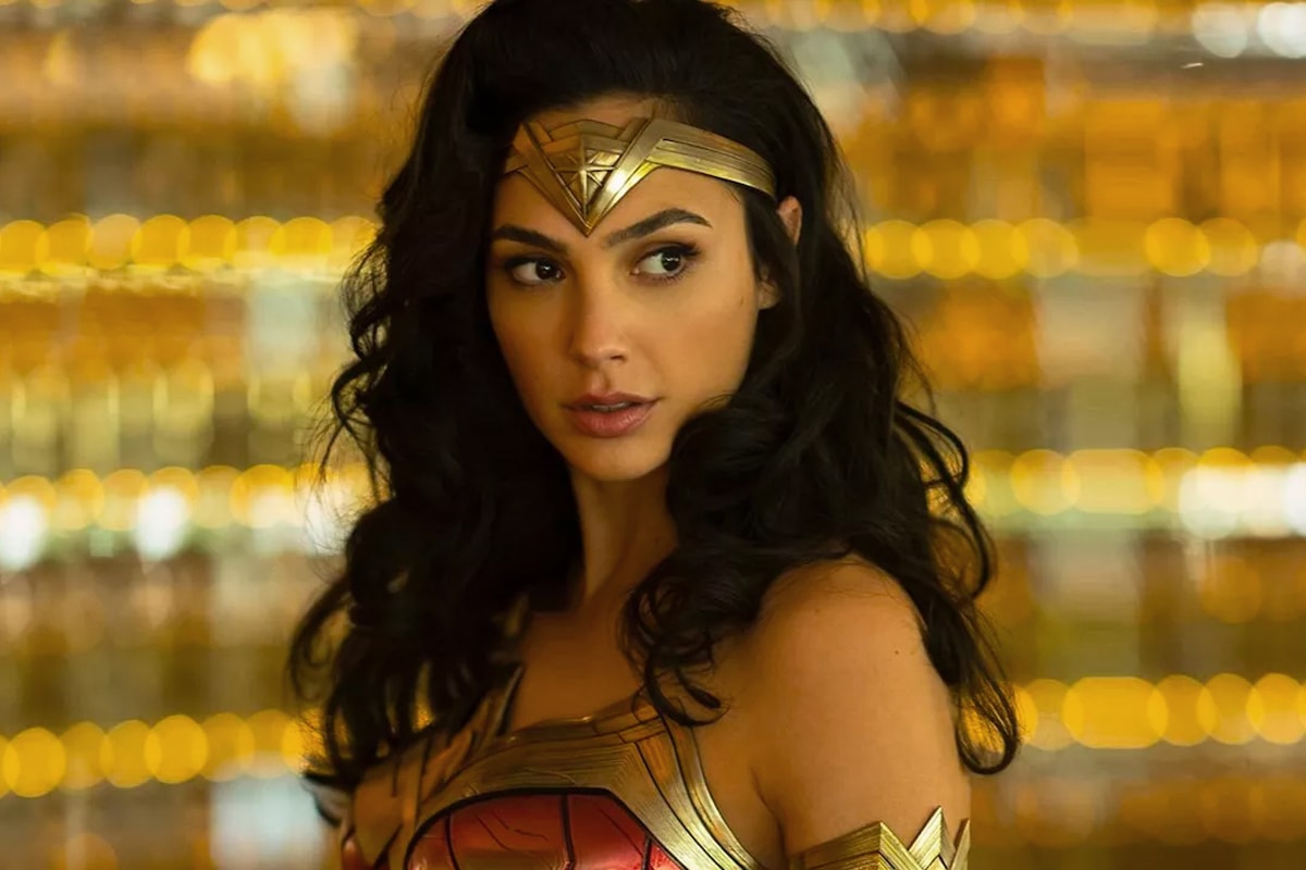 Patty Jenkins Speaks Out on 'Wonder Woman 3' Departure Rumors, Saying She "Never Walked Away" dc comics superman gal gadot james gunn peter safran rogue squadron star wars