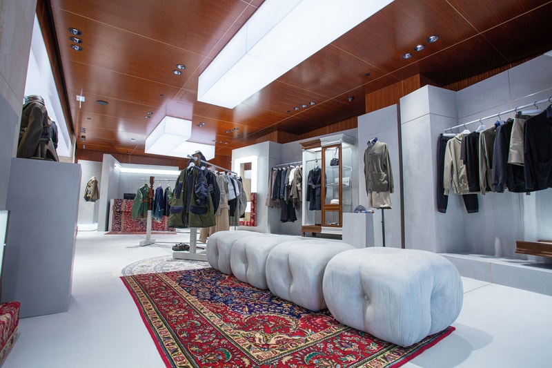 sacai belowground landmark atrium central hong kong gelchop persian rug opening womenswear menswear info date 