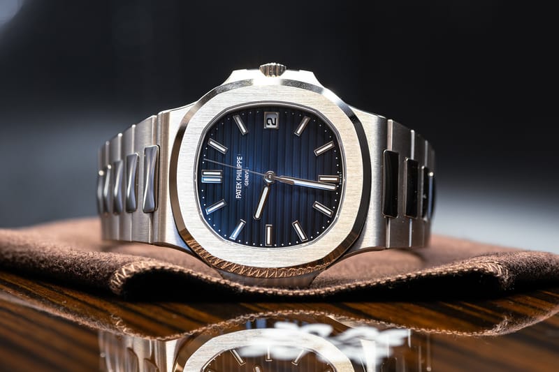 patek philippe nautilus platinum price