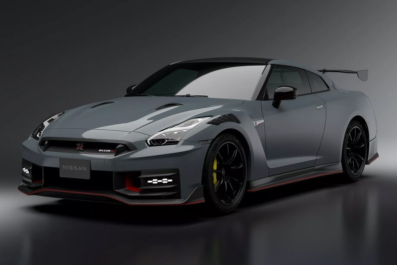 2024 Nissan GT R NISMO premium edition R35 Premium T-spec brembo brakes release info date price 