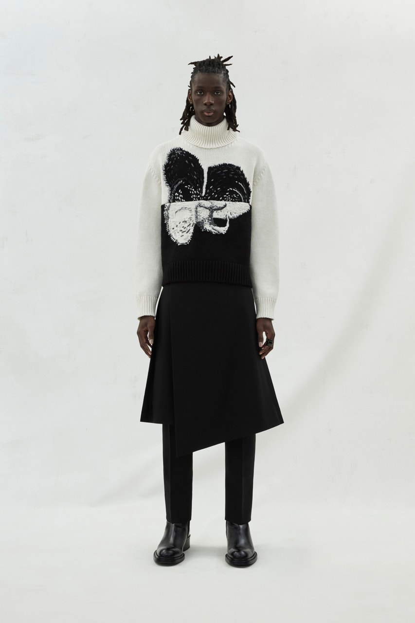 Alexander McQueen FW23 Makes Magic With Refined Tailoring Fashion