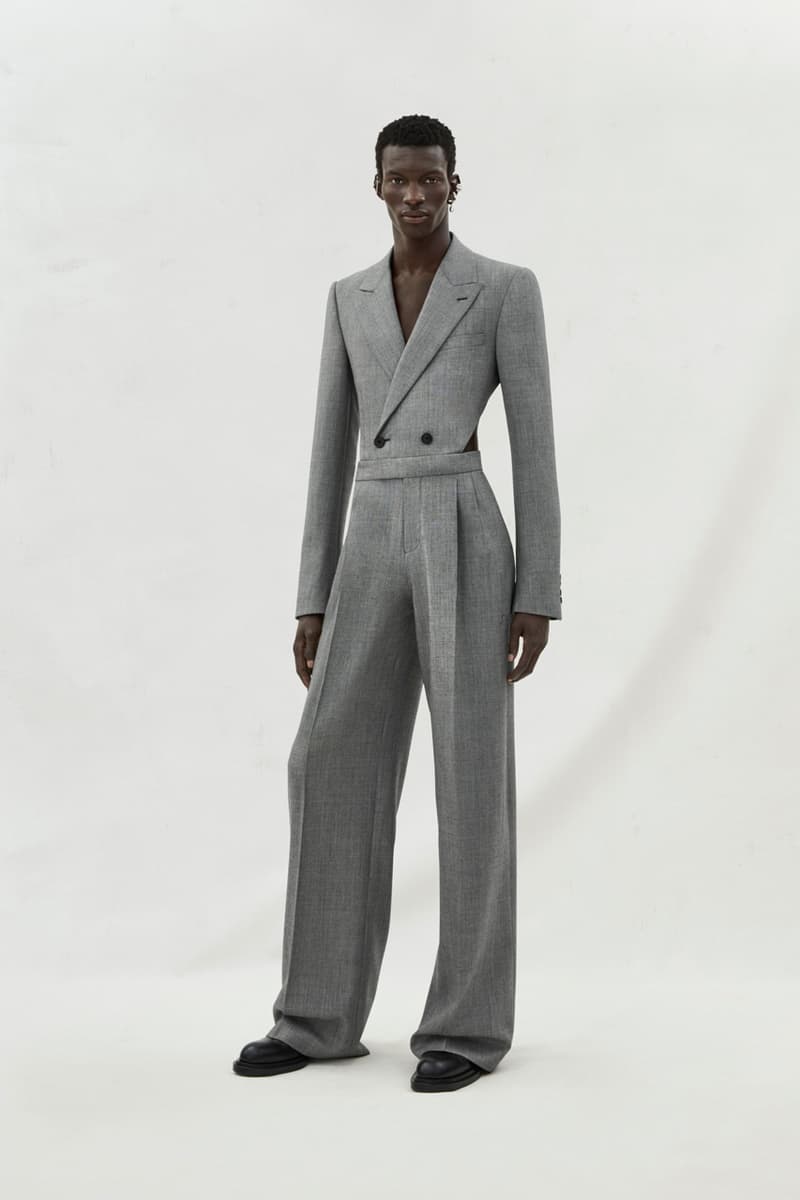 Alexander McQueen FW23 Makes Magic With Refined Tailoring Fashion