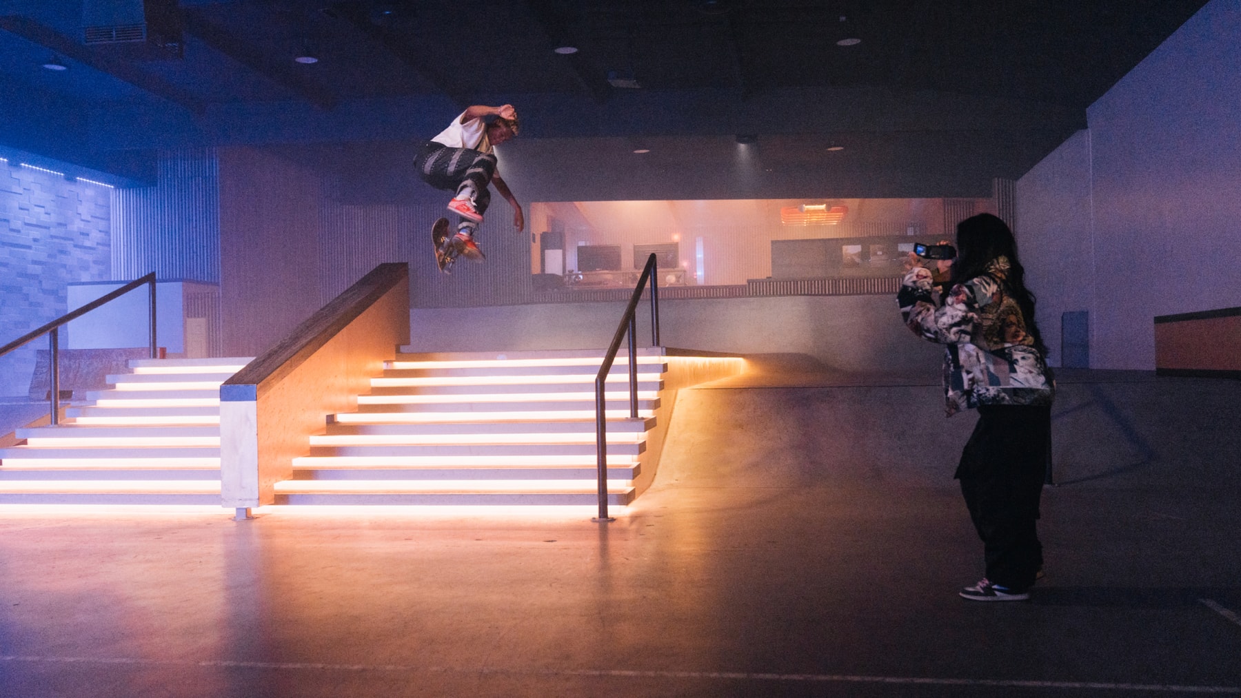 Facebook Gaming Jonna Mae vs Robert Neal Challenge Skating Gamer Pro Skateboarder