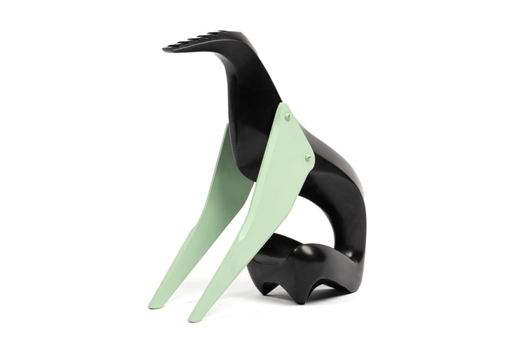 Alejandro Cardenas Casts His Futuristic Canine in Sleek Bronze