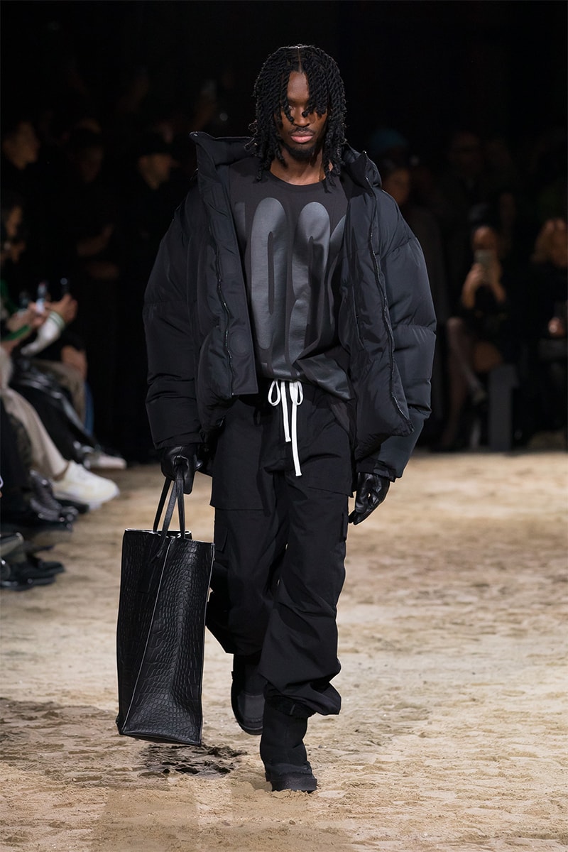 Chaz A. Jordan's 1989 Studio FW23 Collection Reimagines Classic Wardrobe Staples In Monochromatic Fashion modern luxury palais de tokyo pfw paris fashion week virgil abloh alton mason westisde gunn don c salehe bembury whatever you want it to be gen z black