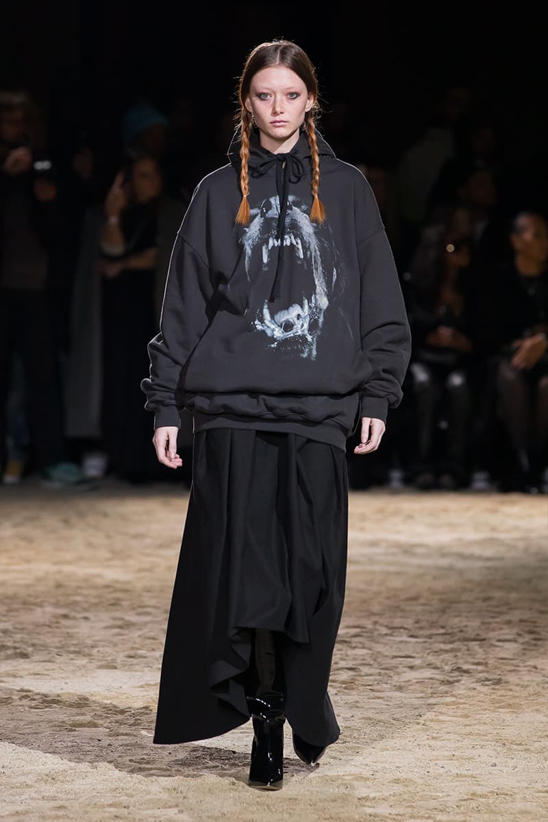 Chaz A. Jordan's 1989 Studio FW23 Collection Reimagines Classic Wardrobe Staples In Monochromatic Fashion modern luxury palais de tokyo pfw paris fashion week virgil abloh alton mason westisde gunn don c salehe bembury whatever you want it to be gen z black