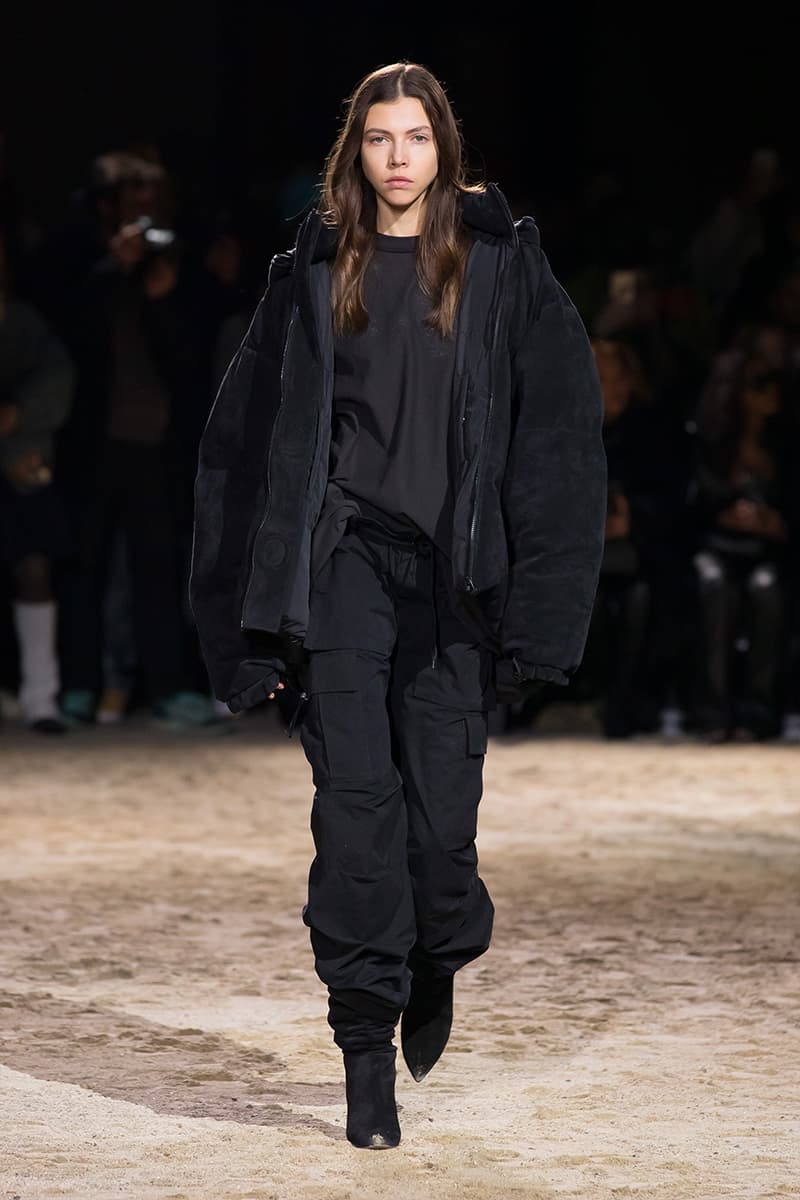 Chaz A. Jordan's 1989 Studio FW23 Collection Reimagines Classic Wardrobe Staples In Monochromatic Fashion modern luxury palais de tokyo pfw paris fashion week virgil abloh alton mason westisde gunn don c salehe bembury whatever you want it to be gen z black