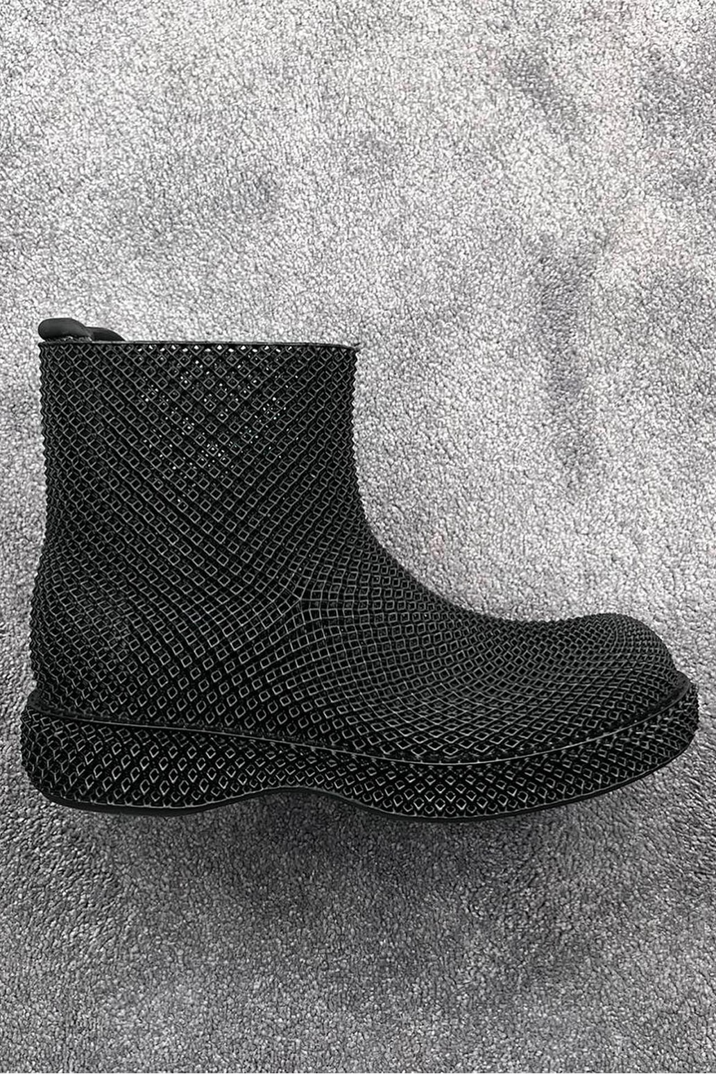 Thibo Denis dior men winter 2023 collection grid weave black leather release info closer look