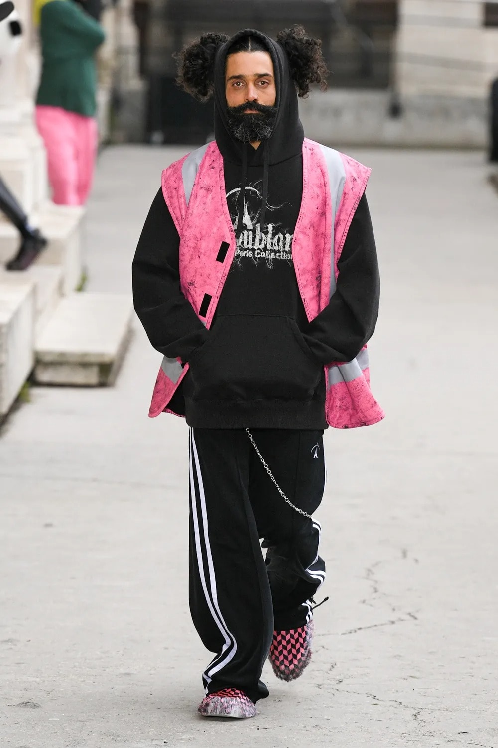 Дублет Масаюки Ино на Неделе моды в Париже FW23 Осень-Зима 2023 Обзор мужской женской коллекции