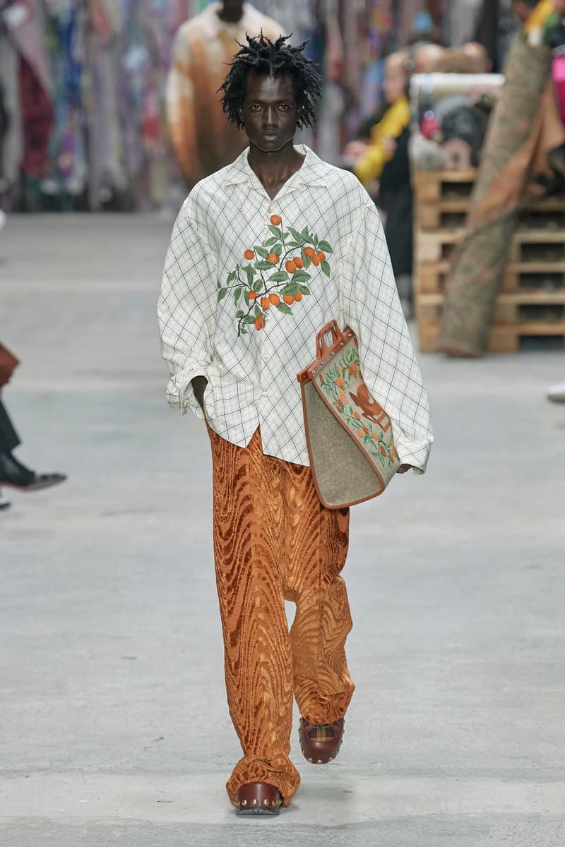 Etro Milan Fashion Week Fall Winter 2023 FW23 Runway Show MFW Mens Menswear Marco De Vincenzo 70s Retro 