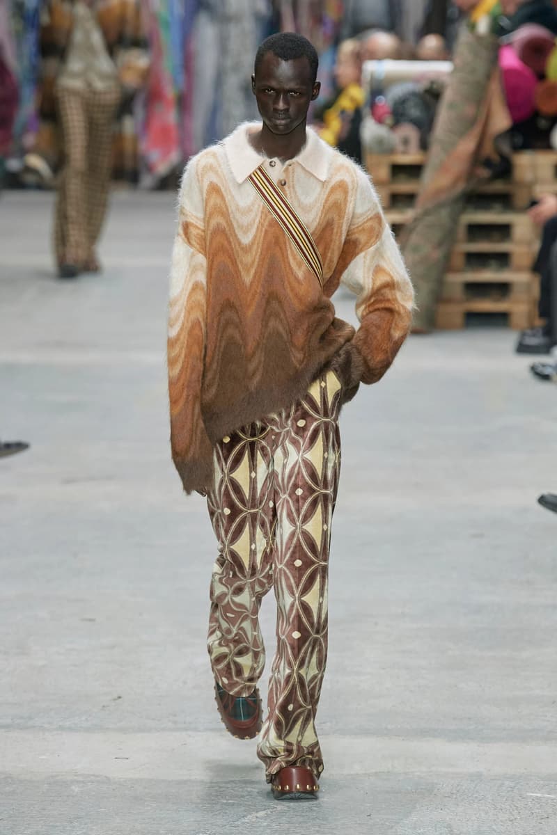 Etro Milan Fashion Week Fall Winter 2023 FW23 Runway Show MFW Mens Menswear Marco De Vincenzo 70s Retro 