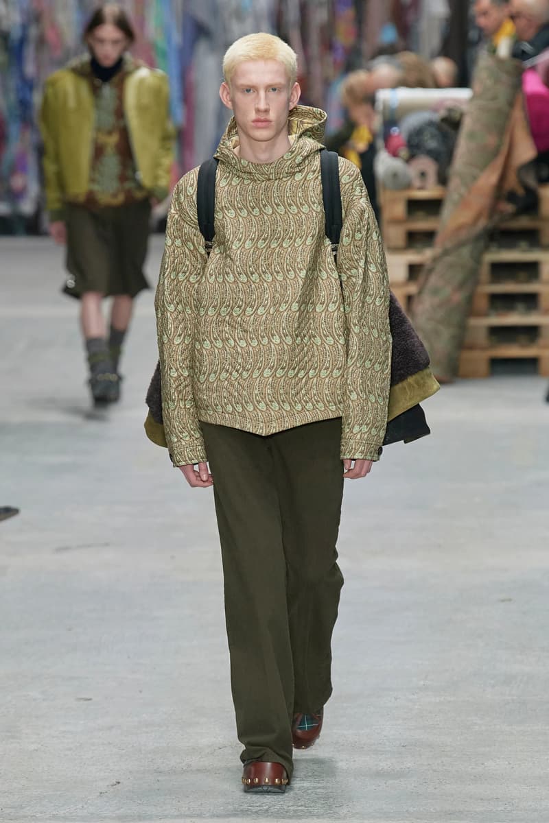 Etro Milan Fashion Week Fall Winter 2023 FW23 Runway Show MFW Mens Menswear Marco De Vincenzo 70s Retro 