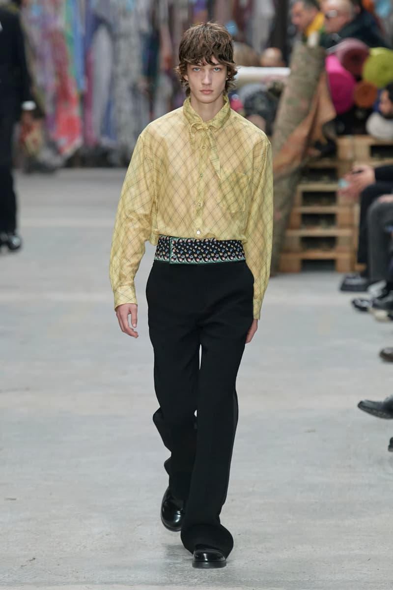 Etro Milan Fashion Week Fall Winter 2023 FW23 Runway Show MFW Mens Menswear Marco De Vincenzo 70s Retro 