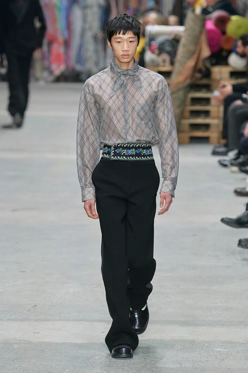 Etro Milan Fashion Week Fall Winter 2023 FW23 Runway Show MFW Mens Menswear Marco De Vincenzo 70s Retro 