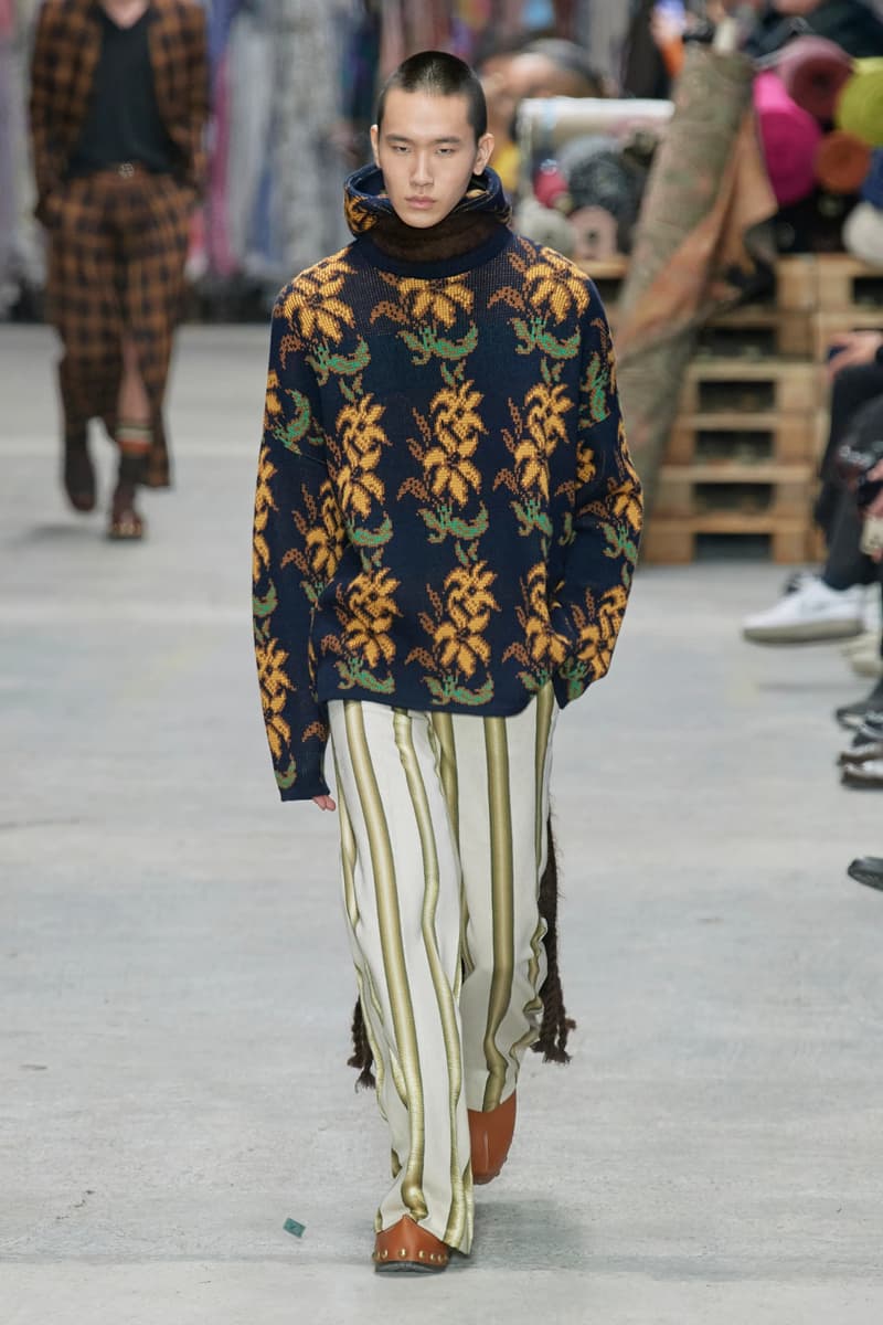 Etro Milan Fashion Week Fall Winter 2023 FW23 Runway Show MFW Mens Menswear Marco De Vincenzo 70s Retro 