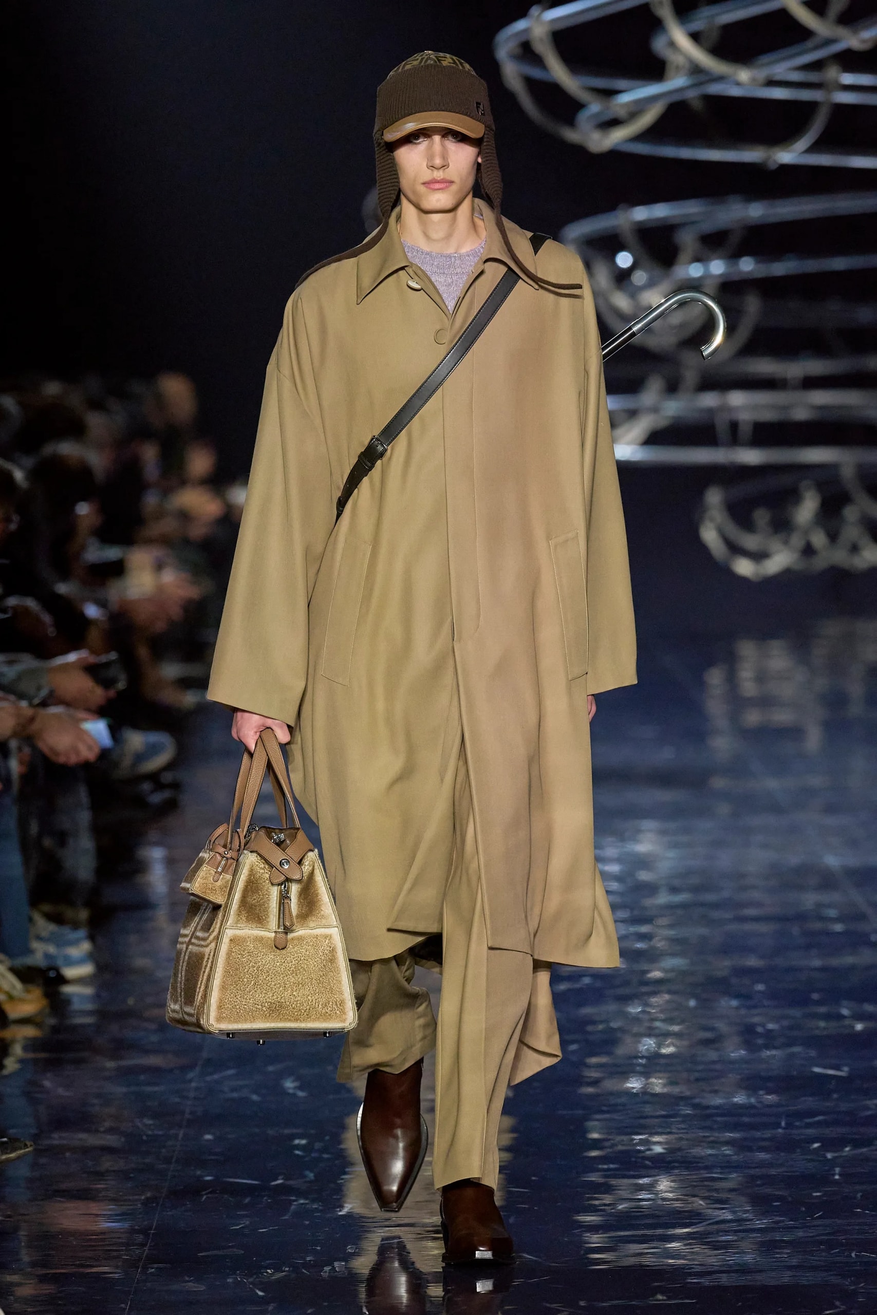 Shop Louis Quatorze 2022-23FW Elegant Style Shoulder Bags by STAR