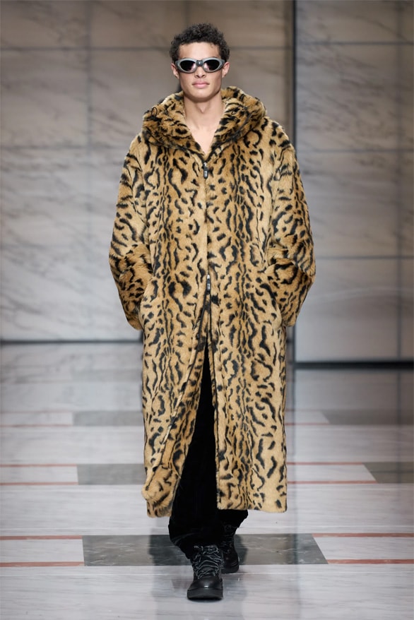 Giorgio Armani Milan Fashion Week Fall Winter 2023 FW23 Runway Show MFW Mens Menswear