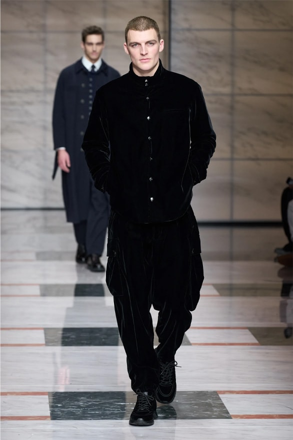 Giorgio Armani Milan Fashion Week Fall Winter 2023 FW23 Runway Show MFW Mens Menswear