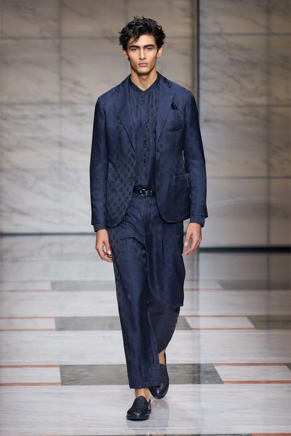 Giorgio Armani Milan Fashion Week Fall Winter 2023 FW23 Runway Show MFW Mens Menswear