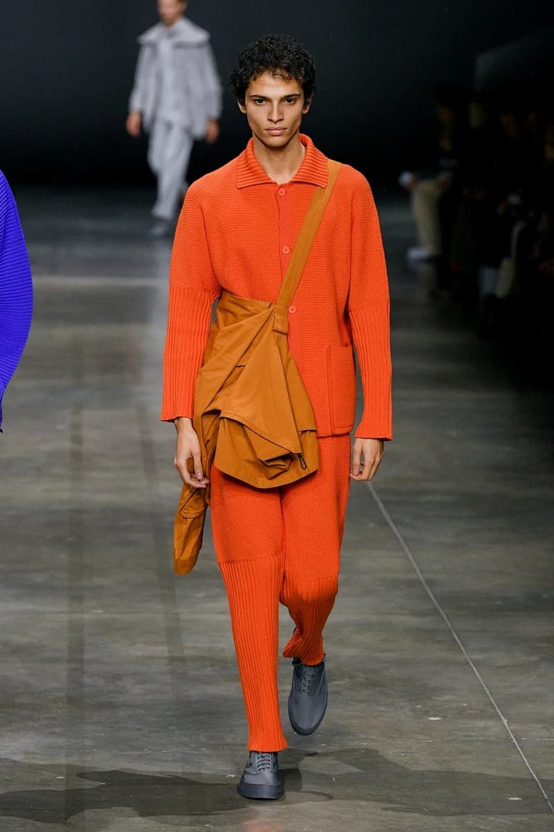 HOMME PLISSÉ ISSEY MIYAKE Fall/Winter 2023 Runway Show Paris Fashion Week FW23 Collection 