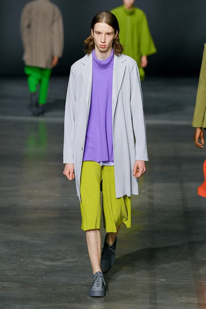 HOMME PLISSÉ ISSEY MIYAKE Fall/Winter 2023 Runway Show Paris Fashion Week FW23 Collection 