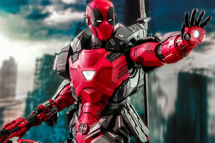 Hot Toys Armorized Deadpool 1:6th Figure Goes Full Iron Man