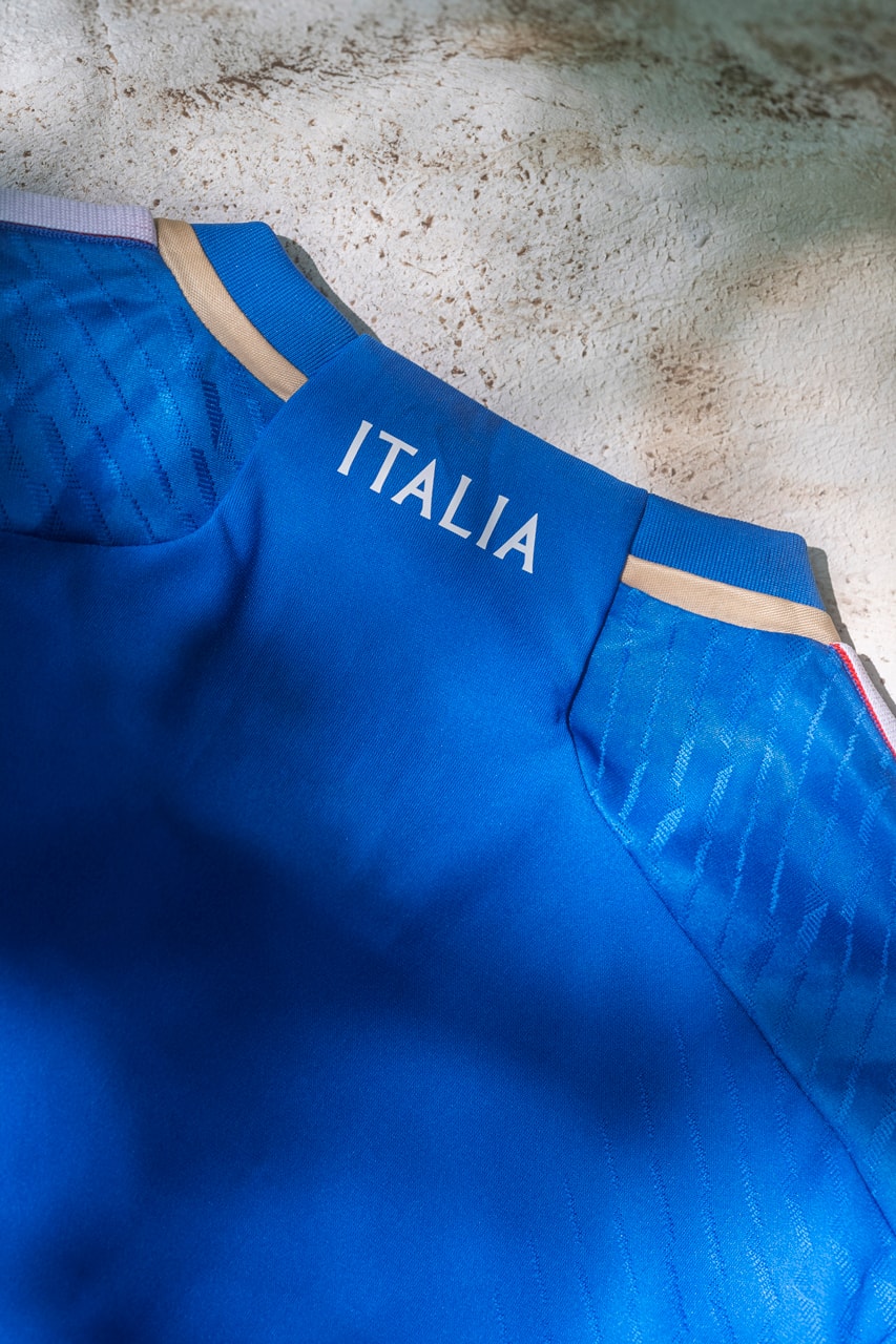 adidas Italy Football Soccer Jersey Kit Blue White Italia Donnarumma Sports World Cup Euros Serie A Three Stripe Tricolor