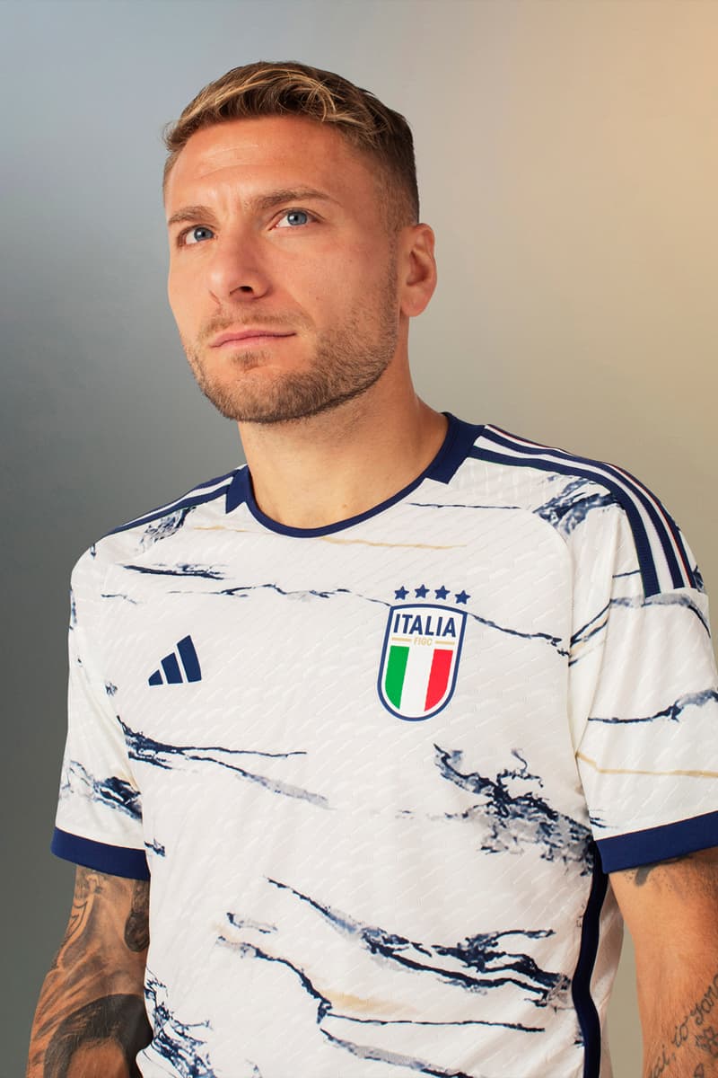 adidas Italy Football Soccer Jersey Kit Blue White Italia Donnarumma Sports World Cup Euros Serie A Three Stripe Tricolor