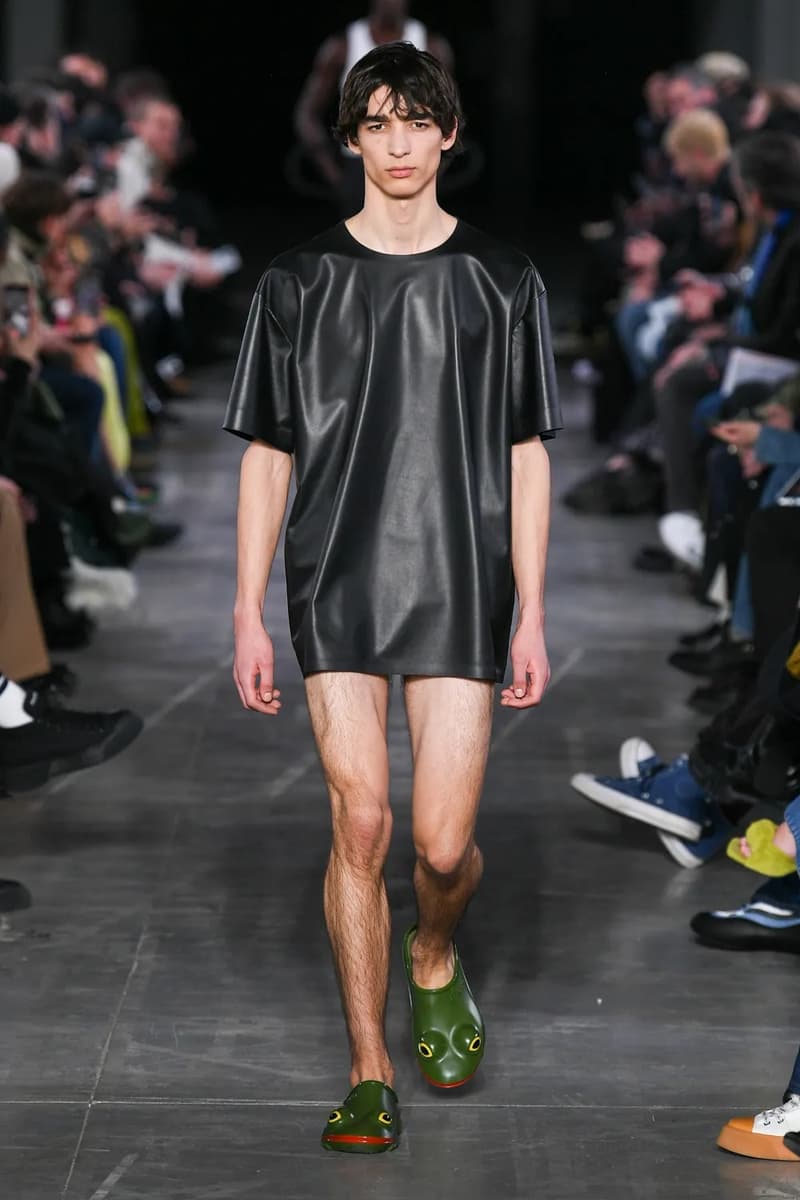 JW Anderson Fall Winter 2023 Milan Fashion Week Men's Women's Show Runway MFW Jonathan Anderson