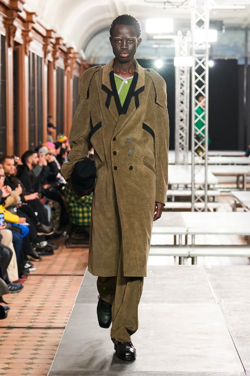 Kiko Kostadinov FW23 Dismantles Traditional Tailoring With Vibrancy paris fashion week fall winter 2023 menswear collection suit colors avant garde womenswear 