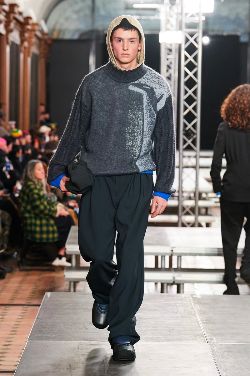 Kiko Kostadinov FW23 Dismantles Traditional Tailoring With Vibrancy paris fashion week fall winter 2023 menswear collection suit colors avant garde womenswear 