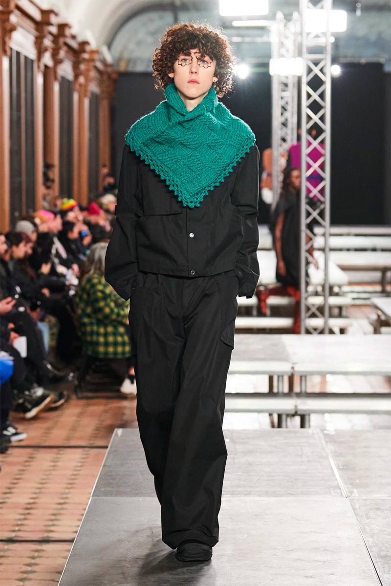 Kiko Kostadinov FW23 Dismantles Traditional Tailoring With Vibrancy paris fashion week fall winter 2023 menswear collection suit colors avant garde womenswear 