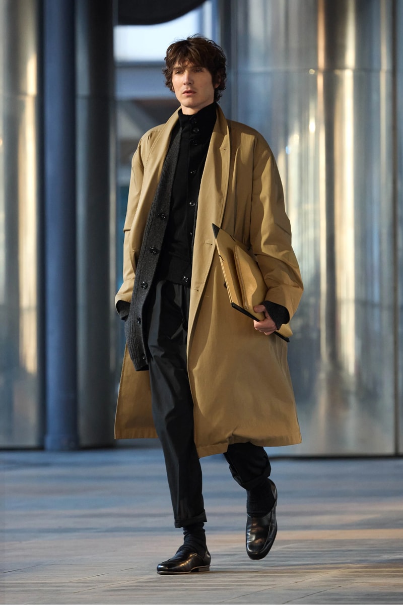 LEMAIRE Paris Fashion Week Fall/Winter 2023 Collection pfw FW23 christopher lemiare suiting overcoats sorbonnne universite movement 