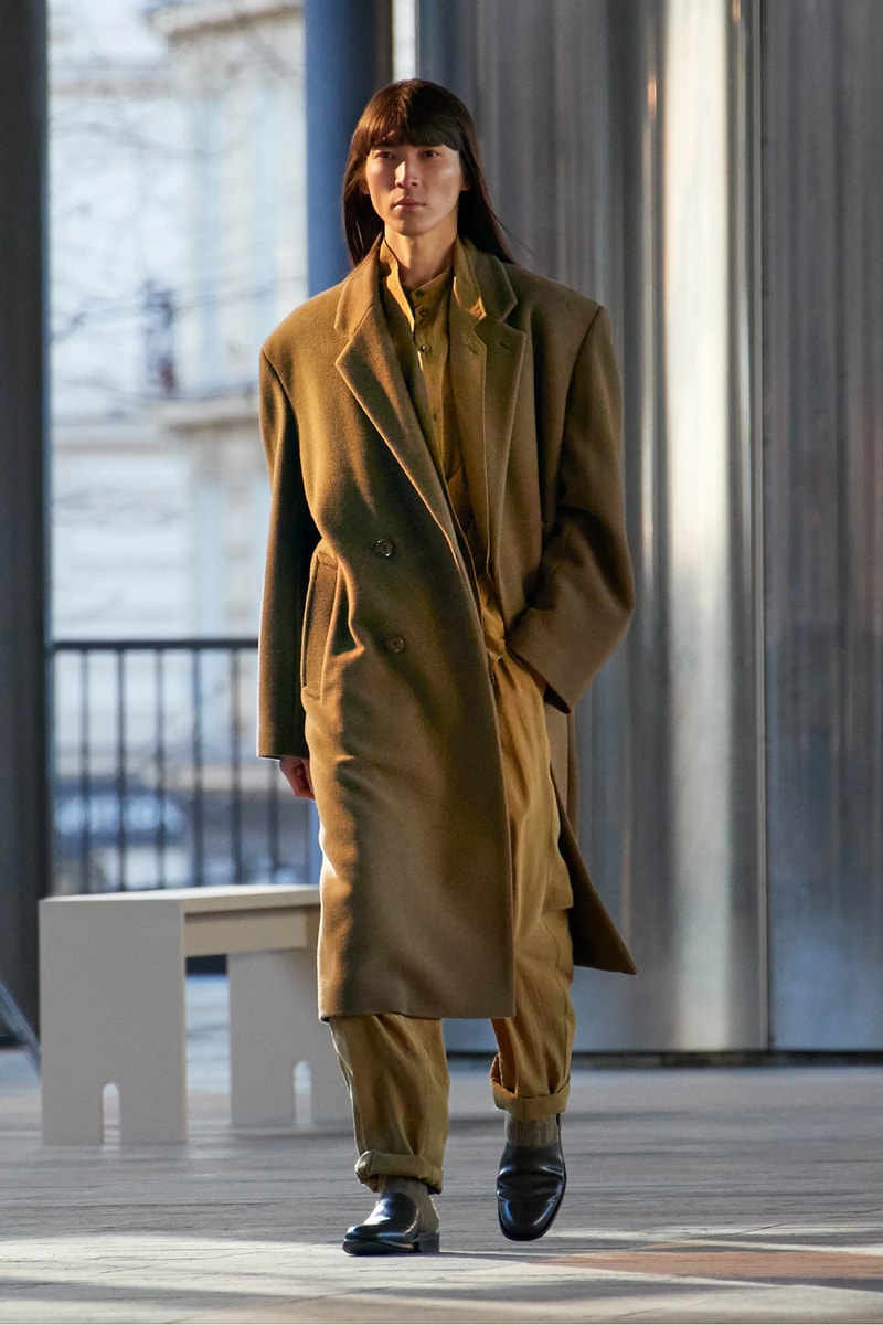 LEMAIRE Paris Fashion Week Fall/Winter 2023 Collection pfw FW23 christopher lemiare suiting overcoats sorbonnne universite movement 