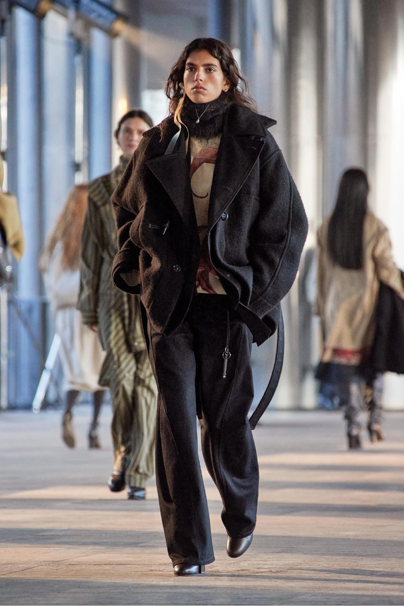 LEMAIRE Paris Fashion Week Fall/Winter 2023 Collection pfw FW23 christopher lemiare suiting overcoats sorbonnne universite movement 