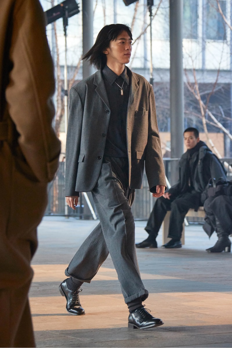 LEMAIRE Paris Fashion Week Fall/Winter 2023 Collection pfw FW23 christopher lemiare suiting overcoats sorbonnne universite movement 