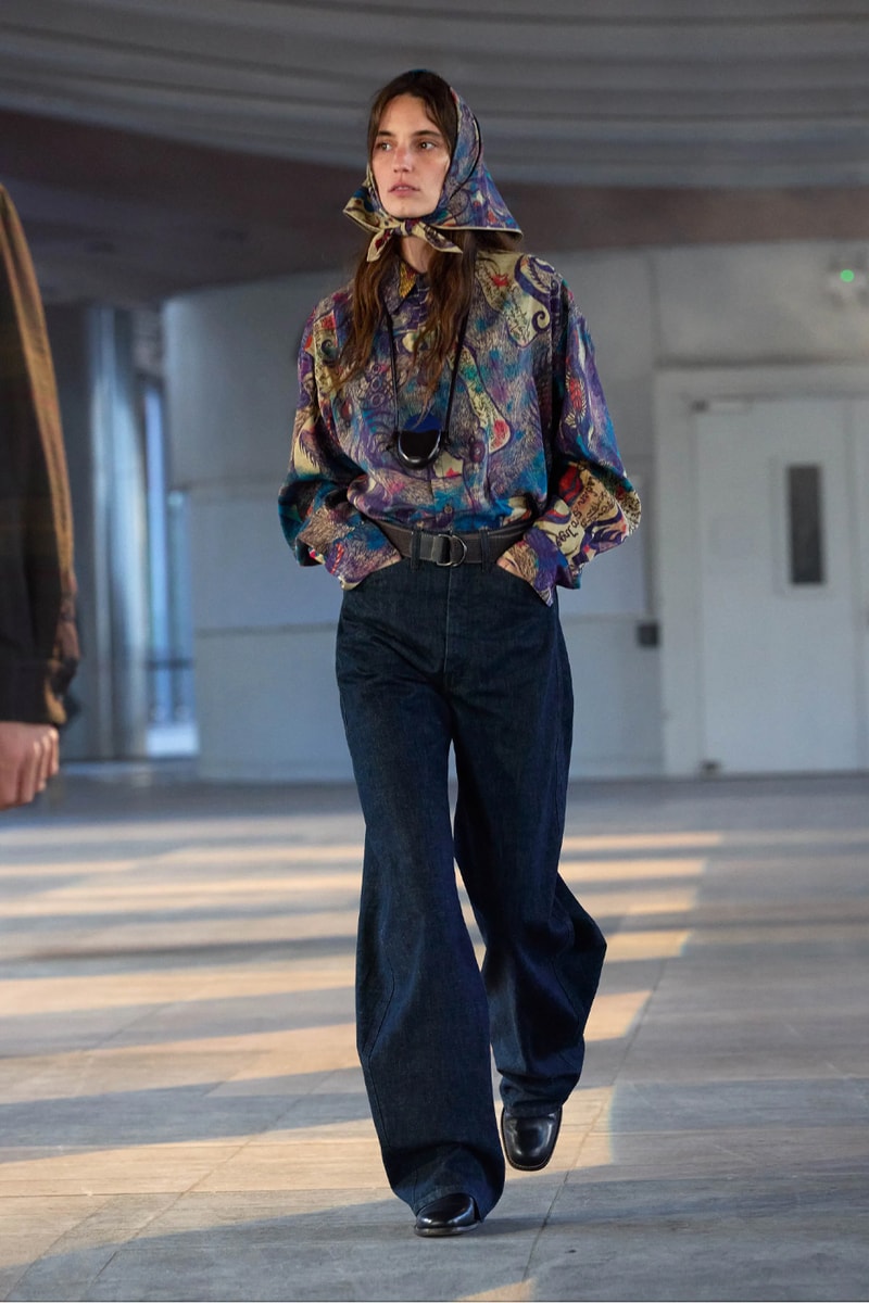 LEMAIRE Paris Fashion Week Fall/Winter 2023 Collection pfw FW23 christopher lemiare suiting overcoats sorbonnne universite movement 