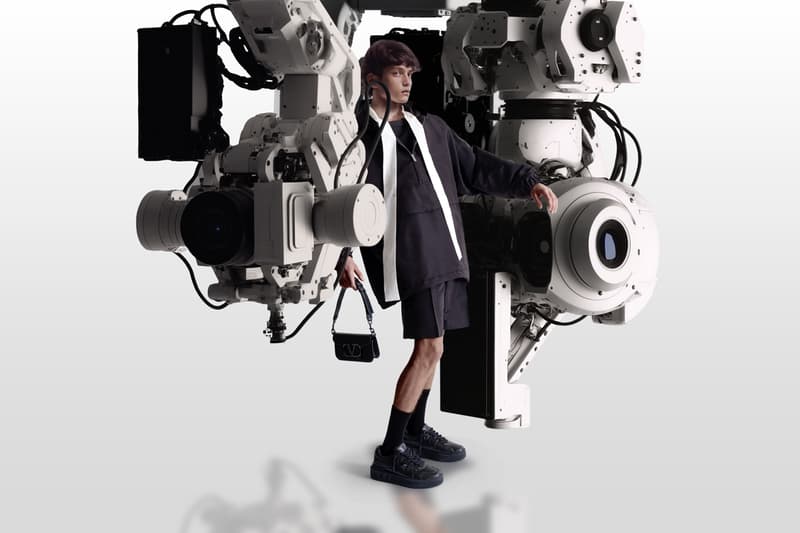 Maison Valentino Essentials Collection Pierpaolo Piccioli Minimalist Clean Designer Italian Luxury Clothing SS23