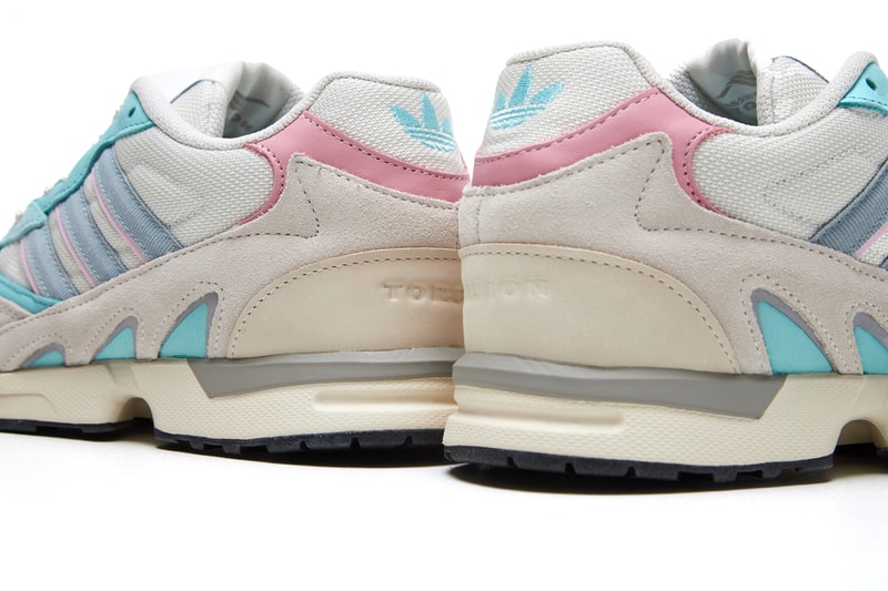 adidas Originals Torsion Super Sneaker White White/Black Aqua Footwear Trainers Three Stripe Fashion Sneakers 