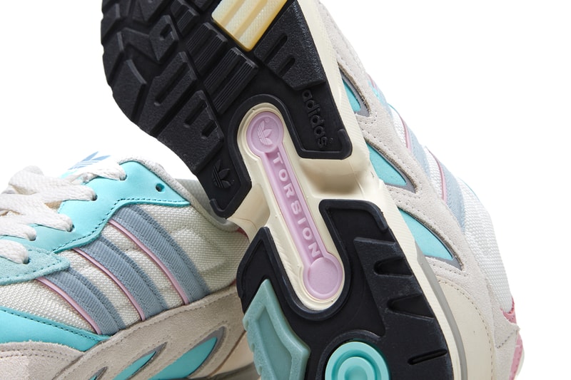 adidas Originals Torsion Super Sneaker White White/Black Aqua Footwear Trainers Three Stripe Fashion Sneakers 