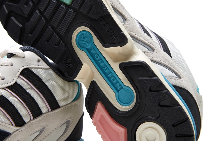 adidas Originals Torsion Super Sneaker White White/Black Aqua Footwear Trainers Three Stripe Fashion Sneakers 