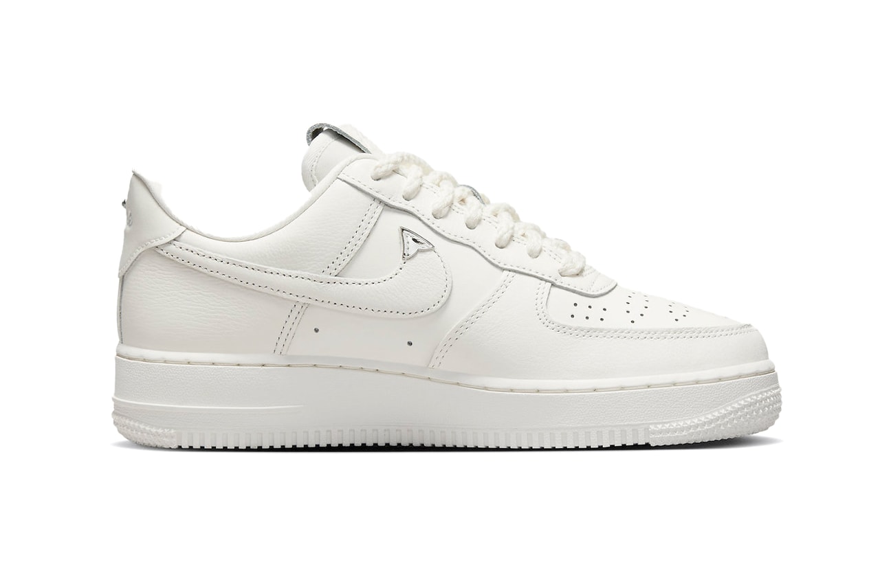 Nike Air Force 1 Sail Chrome Swoosh Sneaker Trainer Footwear Style Fashion Rope Laces Rubber Outsole 